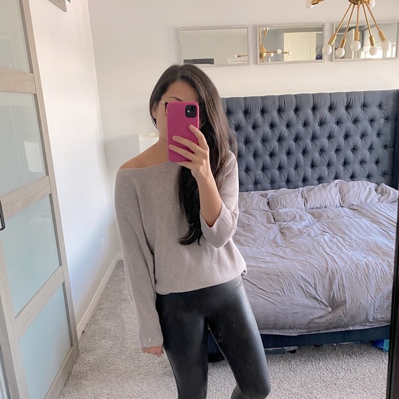 H&M Sweaters - H&M - Dolman Lilac Grey Ribbed Knit Size Small